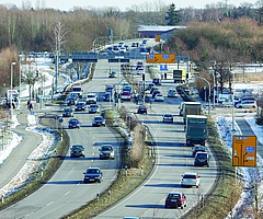 Die Wittenberger Straße ist das Einfallstor nach Elmshorn. Ab Montag, 26. Januar, wird es dort eng. (Foto: Strandmann/Archiv)