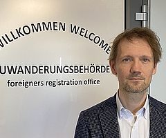 Robert Schwerin ist als Fachbereichsleiter Bevölkerungsschutz, Zuwanderung und Gesundheit beim Kreis Pinneberg für die Einbürgerungen zuständig. (Foto: Kreis Pinneberg)