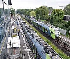 Wer in Tornesch in die RB 61 einsteigt, kommt am Donnerstag, 11. Dezember, nicht auf direktem Weg zum Hauptbahnhof. (Archiv: Frank)