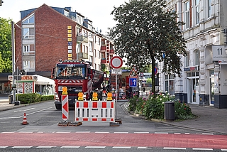 Die Königstraße Richtung Bahnhof Elmshorn ist gesperrt. (Foto: Frank)