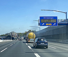 Die Autobahn wird von Heimfeld bis zur Anschlusstelle Stellingen gesperrt. (Foto: Frank)