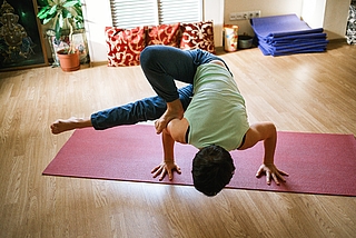 Beim Leibniz Sport Club Elmshorn steht auch Yoga auf dem Programm. (Symbolfoto: Jenia Nebolsina, Pixabay)