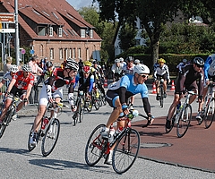 Die Route der Cyclassics führt unter anderem wieder durch den Holmer Kreisel. (Archiv: Frank)