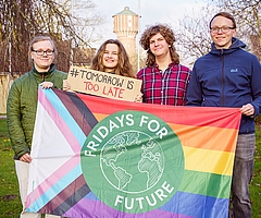 Rufen zum Klimastreik auf: Liv Richter (von links), Hanna Werner, Sven-David Breuß und Björn Hildebrand. (Foto: FFF Elmshorn)
