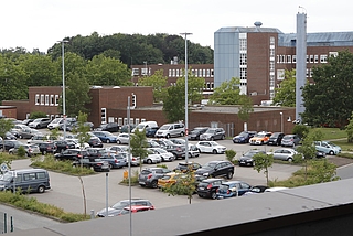 Die Stadt wehrt sich dagegen, dass das Regio Klinikum aus Elmshorn abwandert. (Archivfoto: Rainer Strandmann)