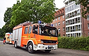 Die Feuerwehr und der Rettungsdienst rückten zu einem Brand an der Amandastraße in Elmshorn aus. (Foto: Frank)