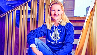 Jung, dynamisch, sehr gut ausgebildet: Mit Dr. Friederike Driftmann wird eine Elmshornerin Vorsitzende der Geschäftsführung, die Unternehmen und Branche hervorragend kennt. Foto: Peter Kölln