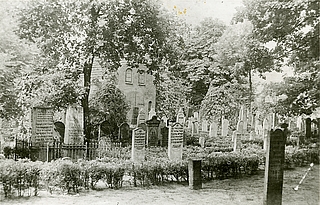 Historische Ansicht des Jüdischen Friedhofs. (Bildrechte: Industriemuseum)