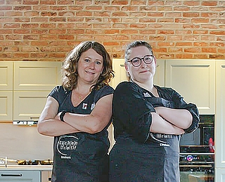 Kochen ist schon von klein auf ihre Leidenschaft: Auch im Finale waren Mutter Claudia Thun und Tochter Camilla Hannemann unschlagbar. (Foto: flotho Werbeagentur)