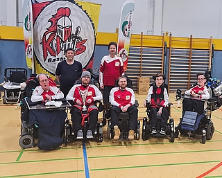 Erfolgreich: Den Barmstedt Knights gelang das Kunststück, den dritten DM-Titel in Folge in der  E-Rollifußball Bundesliga zu erkämpfen.  (Foto: BMTV)