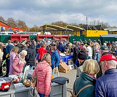 Schnäppchen finden und gleichzeitig Gutes tun: Dieser Flohmarkt macht beides möglich. (Foto: GAB)