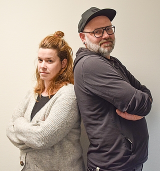 Nehmen die Absage der Stadt nicht einfach hin: Svenja Krause, Vorsitzende des Vereins Apollo Kultur, und Schriftführer Henrik Pohlmann. (Foto: Frank)