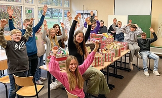 Die Schülerinnen und Schüler hatten beim Weihnachtsbasar viel Spaß. (Foto: Jacob-Struve-Schule Horst)