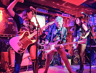 Duncan Reid & The Big Heads treten im Apollo Elmshorn auf. (Foto: Juan A. Eagler Stolen)