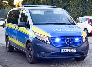 Die Polizei ermittelt, um die Ursache des Unfalls zu klären. (Symbolfoto: Frank)