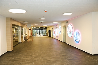 Fies: Der Besuch des Elmshorner Badeparks endete für einige Besucher mit dem Verlust von Wertsachen. (Foto: Strandmann/Archiv)