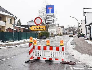 Der Steindamm ist seit 11. Januar 2024 zwischen der Mühlenstraße und dem Kreisverkehr Langelohe gesperrt. (Foto: Frank)