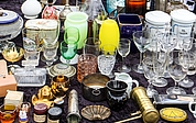 Stöbern und feilschen -  auf dem Kremper Hallenflohmarkt unbedingt erwünscht. (Foto: pixabay)