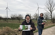 Karl-Heinz Schlüter (links) und Thorsten Berndt werben für eine Bürgergenossenschaft für den Windpark Uetersen. (Foto: Thorsten Berndt)