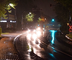 In Jürgen-Siemsen-Straße soll die Kanalisation saniert werden. Die Bauarbeiten werden allerdings bereits vor dem abgebildeten Abschnitt enden. (Foto: Frank)