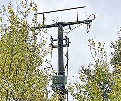 Unter anderem verschwinden drei dieser Stationsmaste. (Foto: SH Netz)