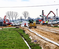 Das Foto entstand während der Verlegearbeiten der LNG-Leitung in Raa-Besenbek. (Foto: Strandmann)