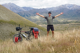 Melvin Griese aus Grabau im Kreis Stormarn erkundete mit seinem Fahrrad die weite Welt. (Foto: Griese)