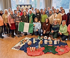 Dieses Team bereitet die Gottesdienste zum Weltgebetstag im Kreis Steinburg vor. (Foto: Natalie Lux/Evangelisch-Lutherischer Kirchenkreis Rantzau-Münsterdorf)