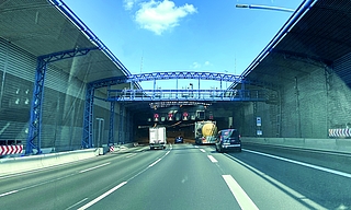 So eine freie Fahrt wird es am Wochenende auf der A7 zwischen dem Südportal des Elbtunnels und der Abfahrt Bahrenfeld nicht geben - zumindest nicht Richtung Norden. (Foto: Frank)