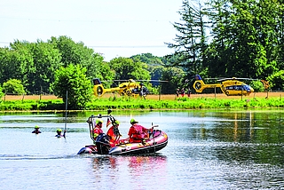 Zahlreiche Rettungskräfte waren bei der Suche in Moorrege im Einsatz. (Foto: Sprenger)
