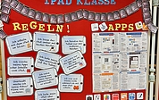 Auf einer Stelltafel wurden Regeln für die iPad-Klasse erläutert. (Foto: Gottfried-Semper-Schule)