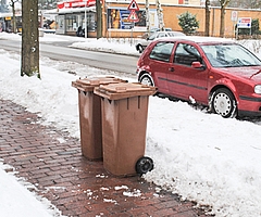 Mülltonnen hinter Schneehügeln können nicht geleert werden. (Quelle: Kreis Pinneberg/GAB)